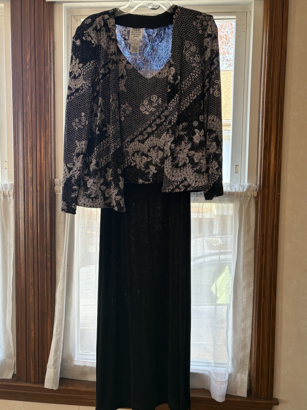 R&M Richards by Karen Wong Black & White 2pc Dress & Jacket Size 10 Petite