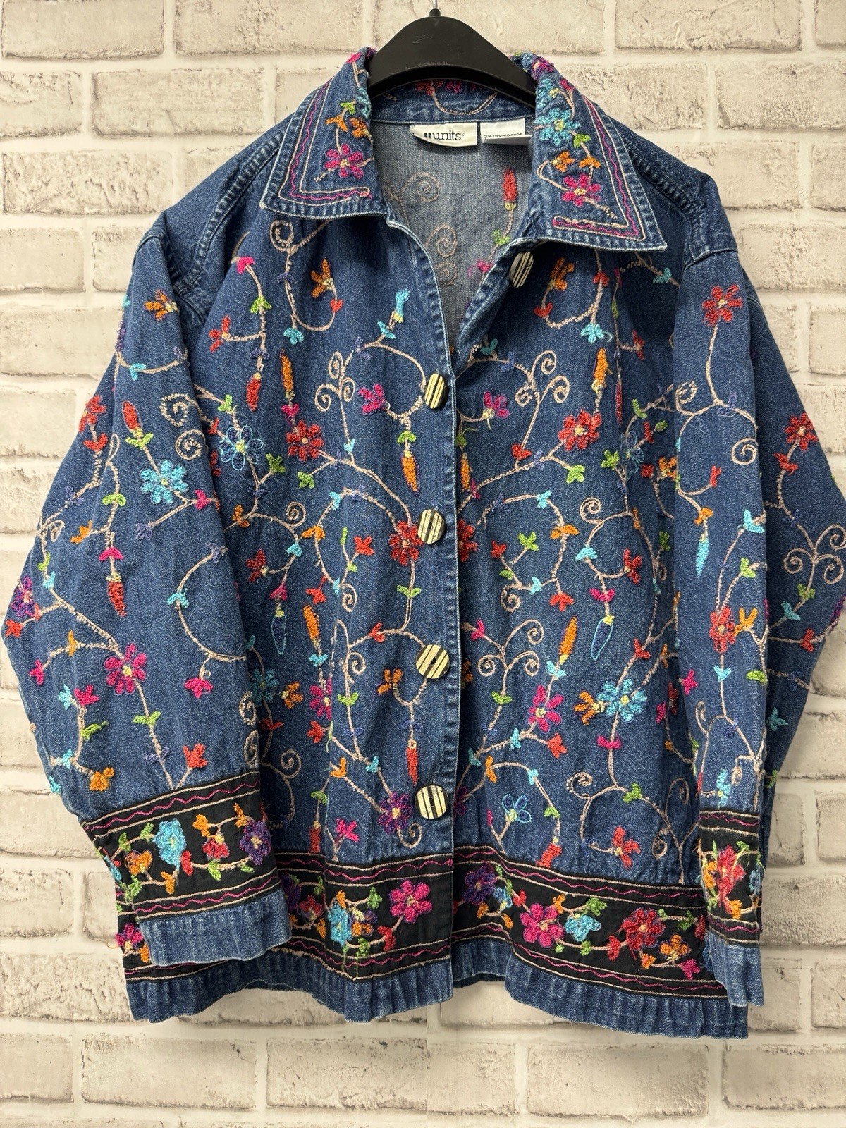 Vintage “Units” Embroidered Floral Denim Jean Shirt Jacket Sz 2XL Button Down