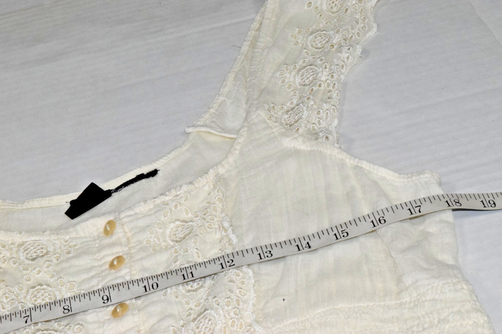 Vintage Dress SR Fashion Size M Y2K Ivory Gauzy Cotton Eyelet Lace Trim Layered