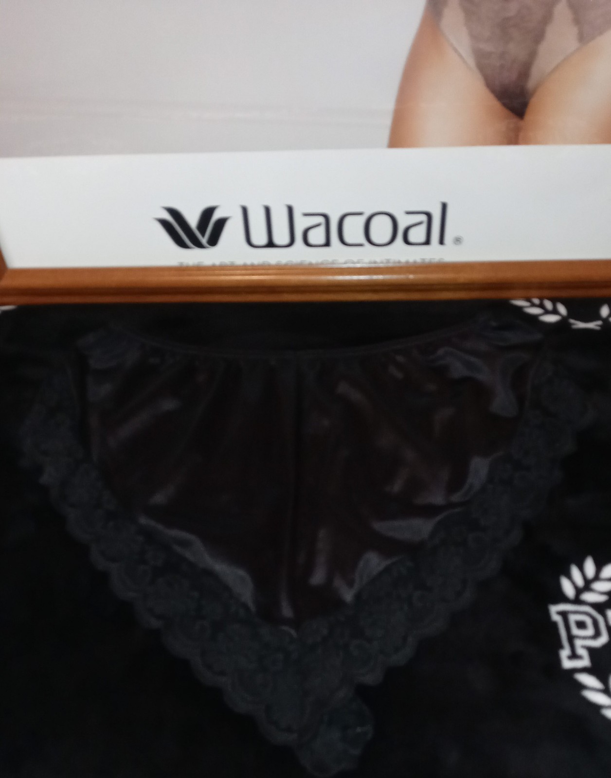Vintage Maidenform Chantilly Panties Black Lace Trim Women&rsquo;s Size 6 Underwear