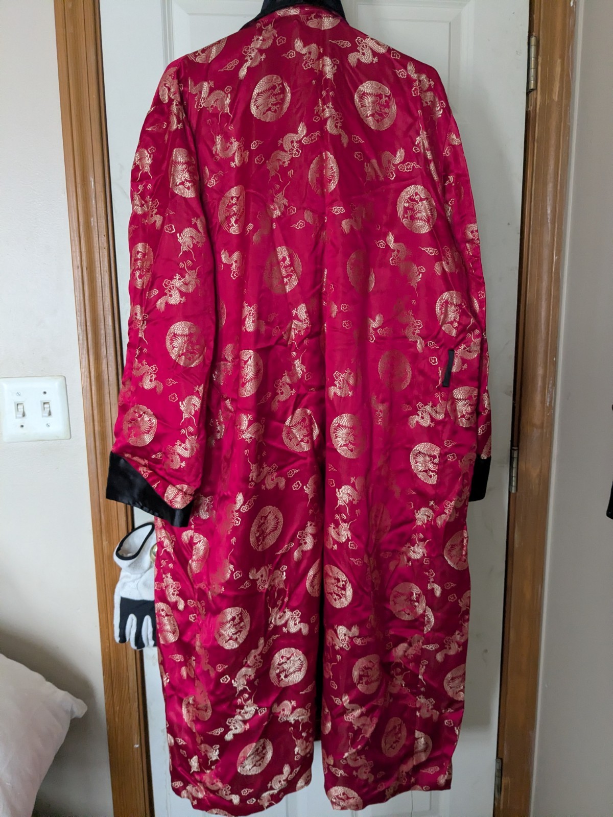 Vintage Oriental Robe