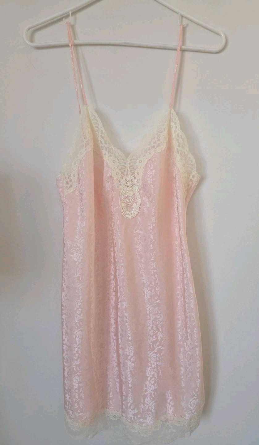 Vintage Lucie Ann II Chemise Women’s Size 34 Pink Floral Lace Lingerie