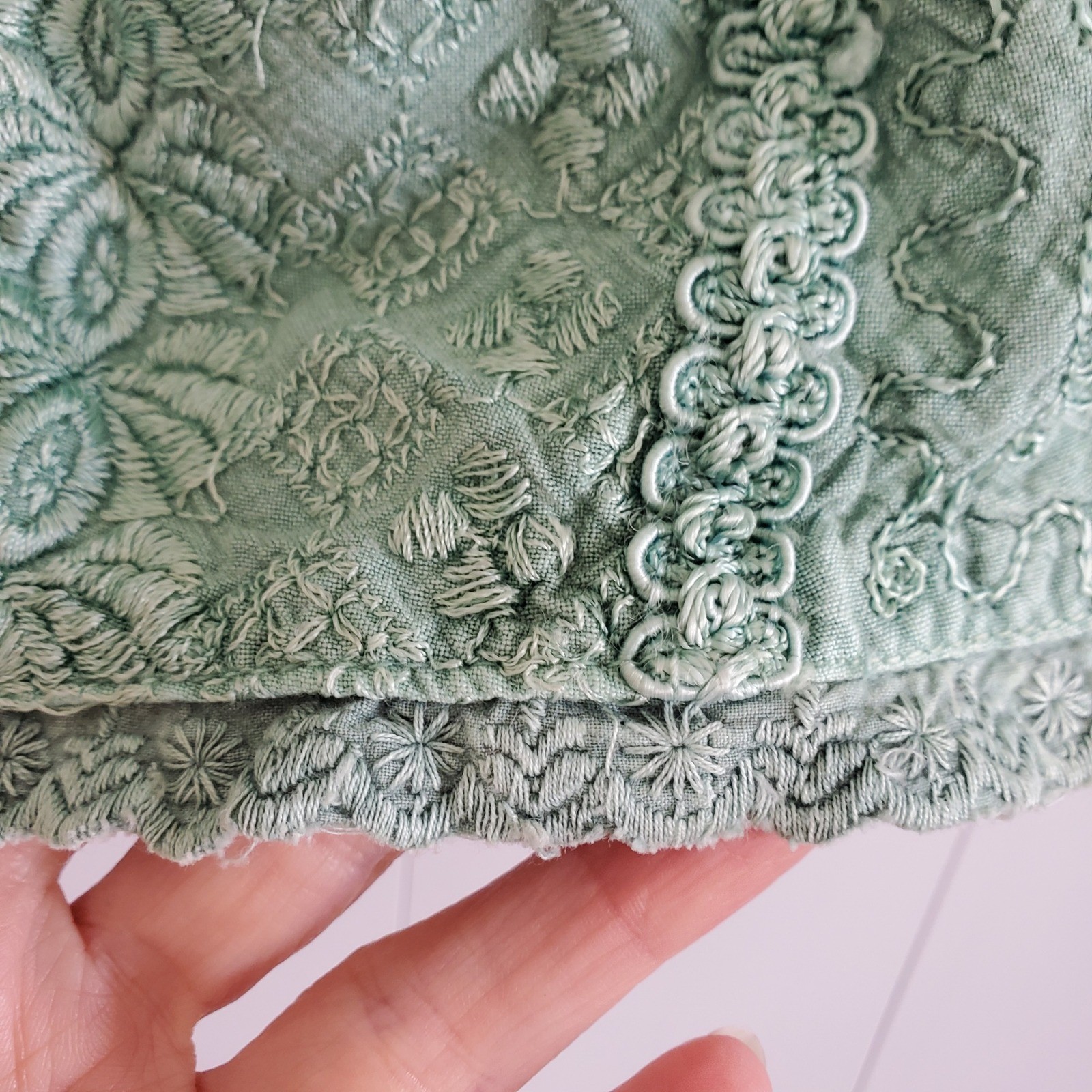Vintage Y2K Boho Sage Green Embroidered Lace Up Cami Corset Top Free Size Hippie