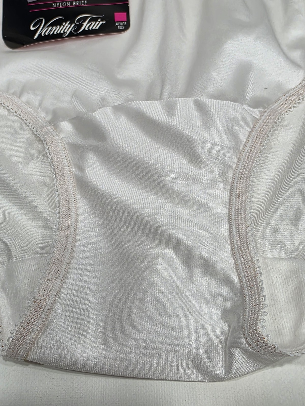 Vanity Fair Vintage White Solid Nylon Cotton Panties Size 6 NWT