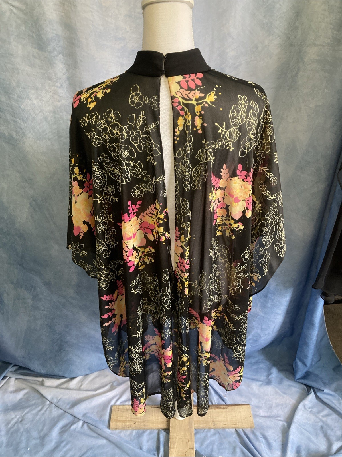 Vtg 70s Floral Chiffon Poncho Sheer Mock Neck Boho Festival Cape Top XS S EUC