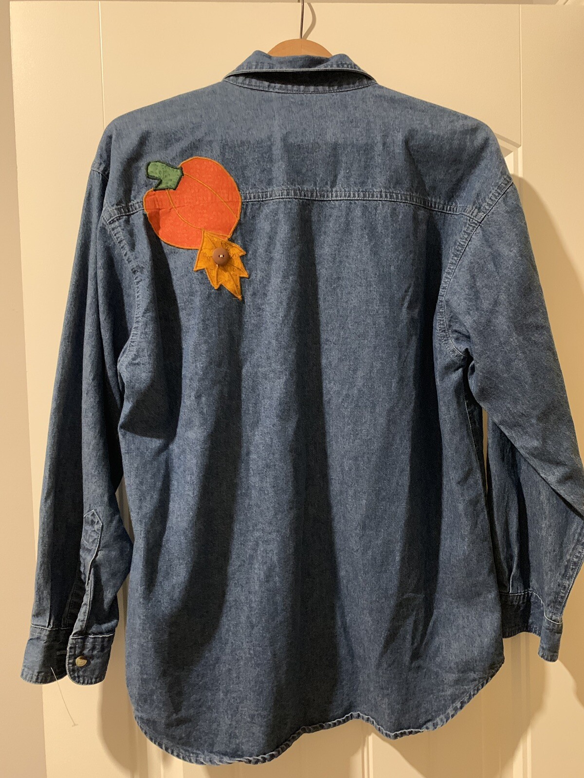 Vintage Denim Button Down With Pumpkins School Teacher Medium