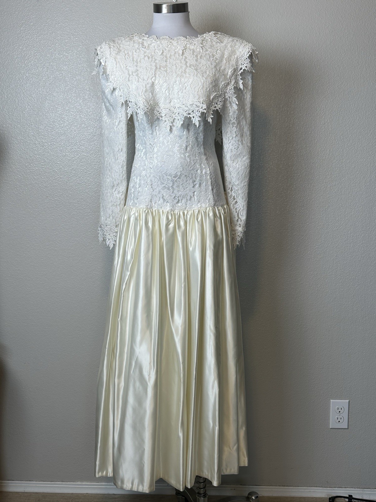 VTG 80&rsquo;s Jessica McClintock Ivory White Wedding Dress Romantic Lace Bow Size S/M