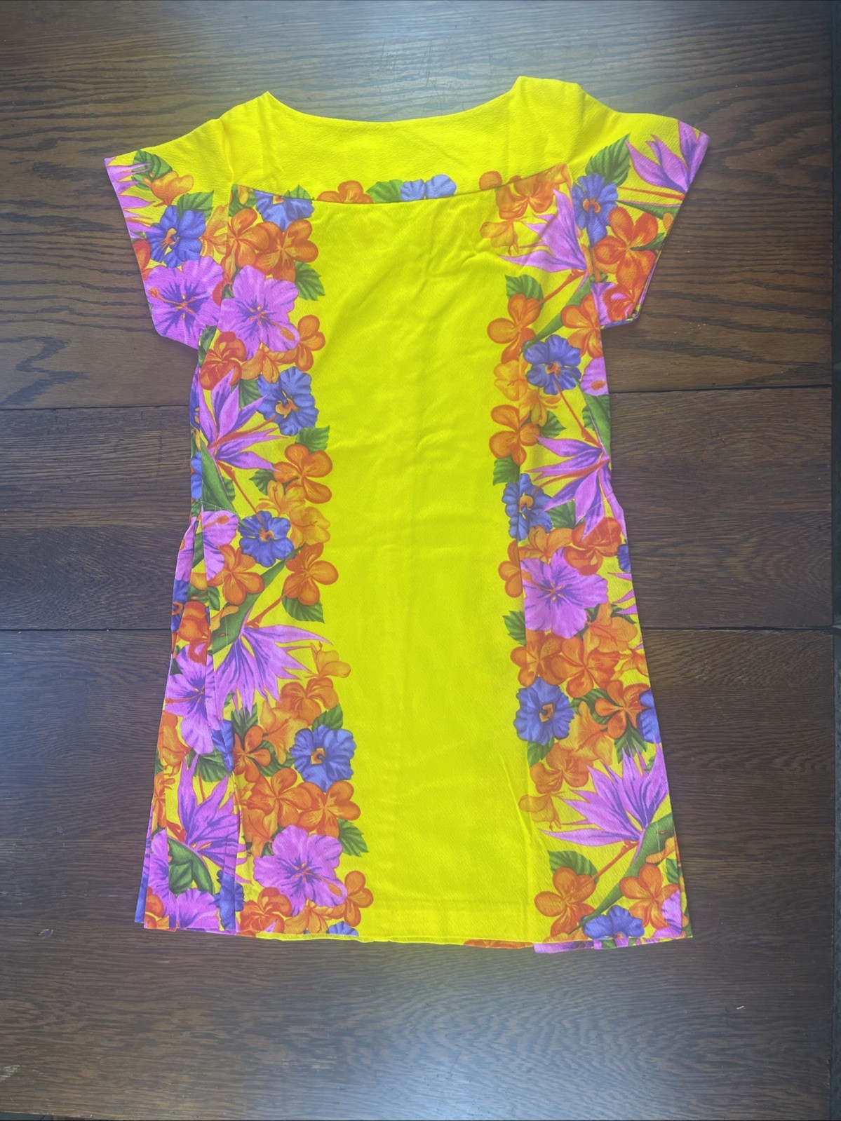 Vintage 1960’s Hawaiian Togs Honeymoon Mini Dress Bright Yellow Floral Size XS