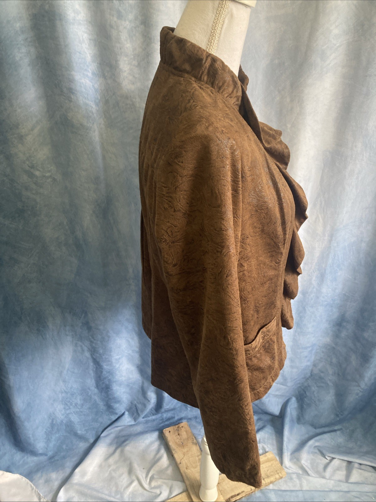 Elementz Brown Faux Suede Ruffle Front Jacket Size M EUC Vintage Y2K MFLJ0128