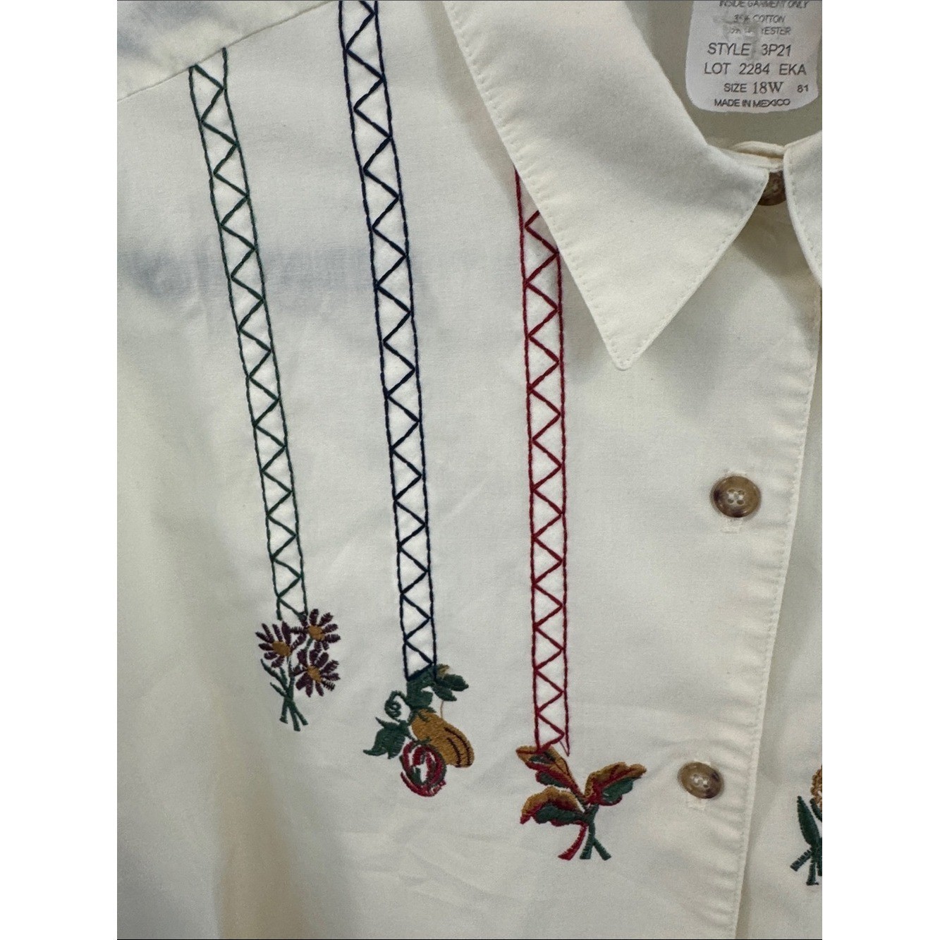 Vintage Southern Lady Cream Button Front Shirt Embroidered Whimsical Grandma Top