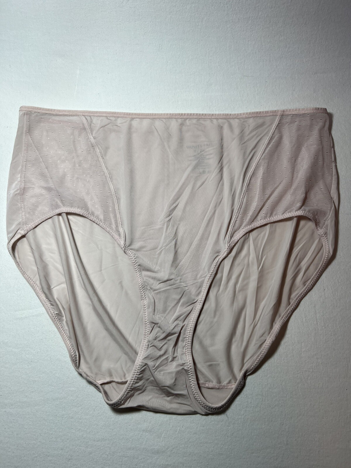 Vintage Silky Soft Vanity Fair “Breathable Luxe” Brief 9/2XL Nude Panty