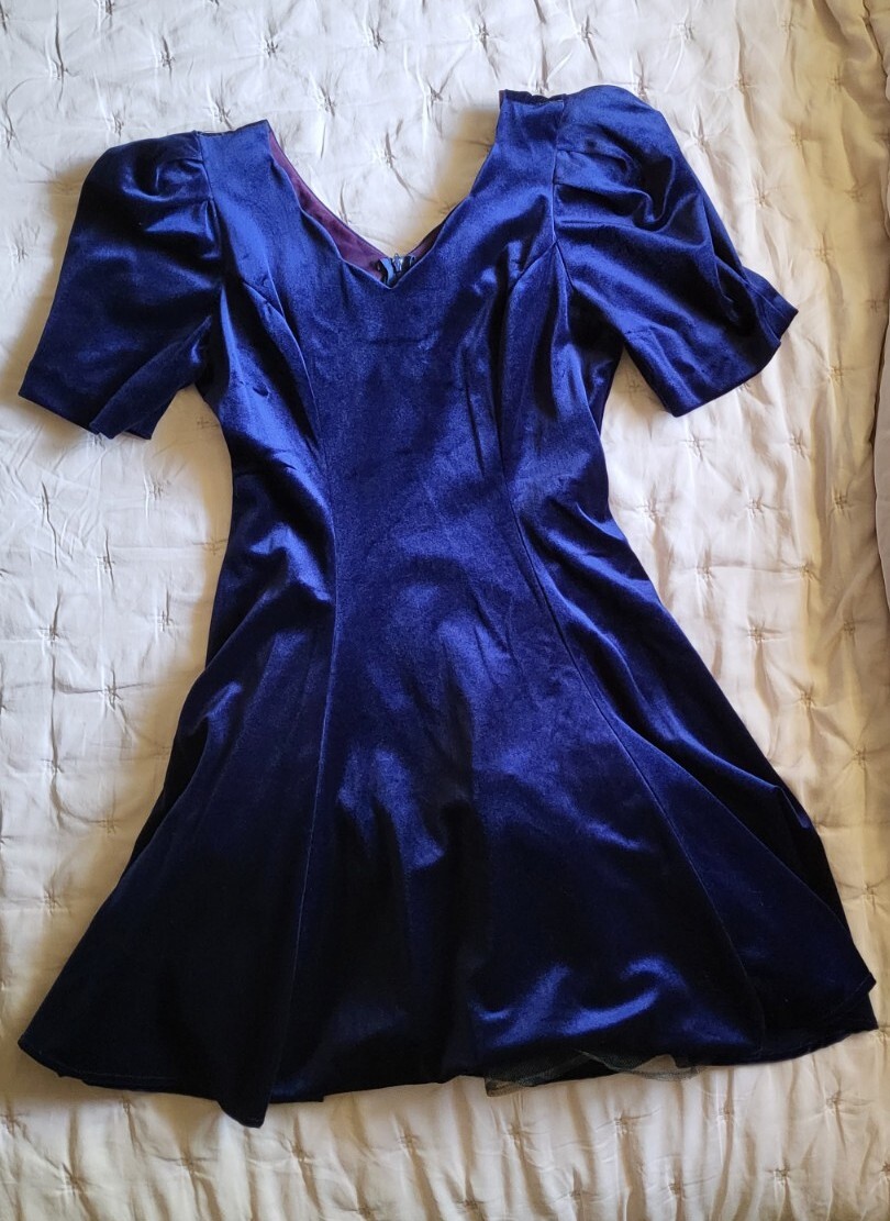 Vintage D.B.Y Ltd. Blue Velvet Bow 80s Dress Size 5