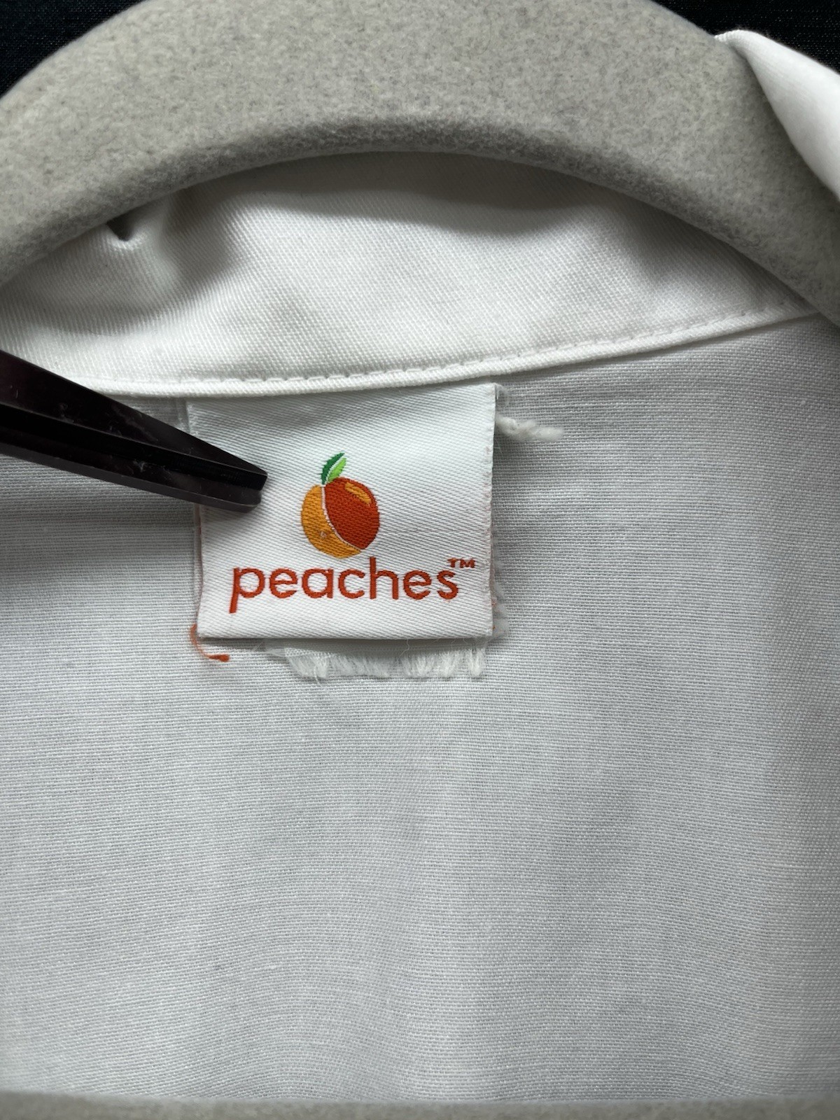 Vintage Peaches White Nurses Uniform Darted Waist Embroidery Pockets Sz L/XL