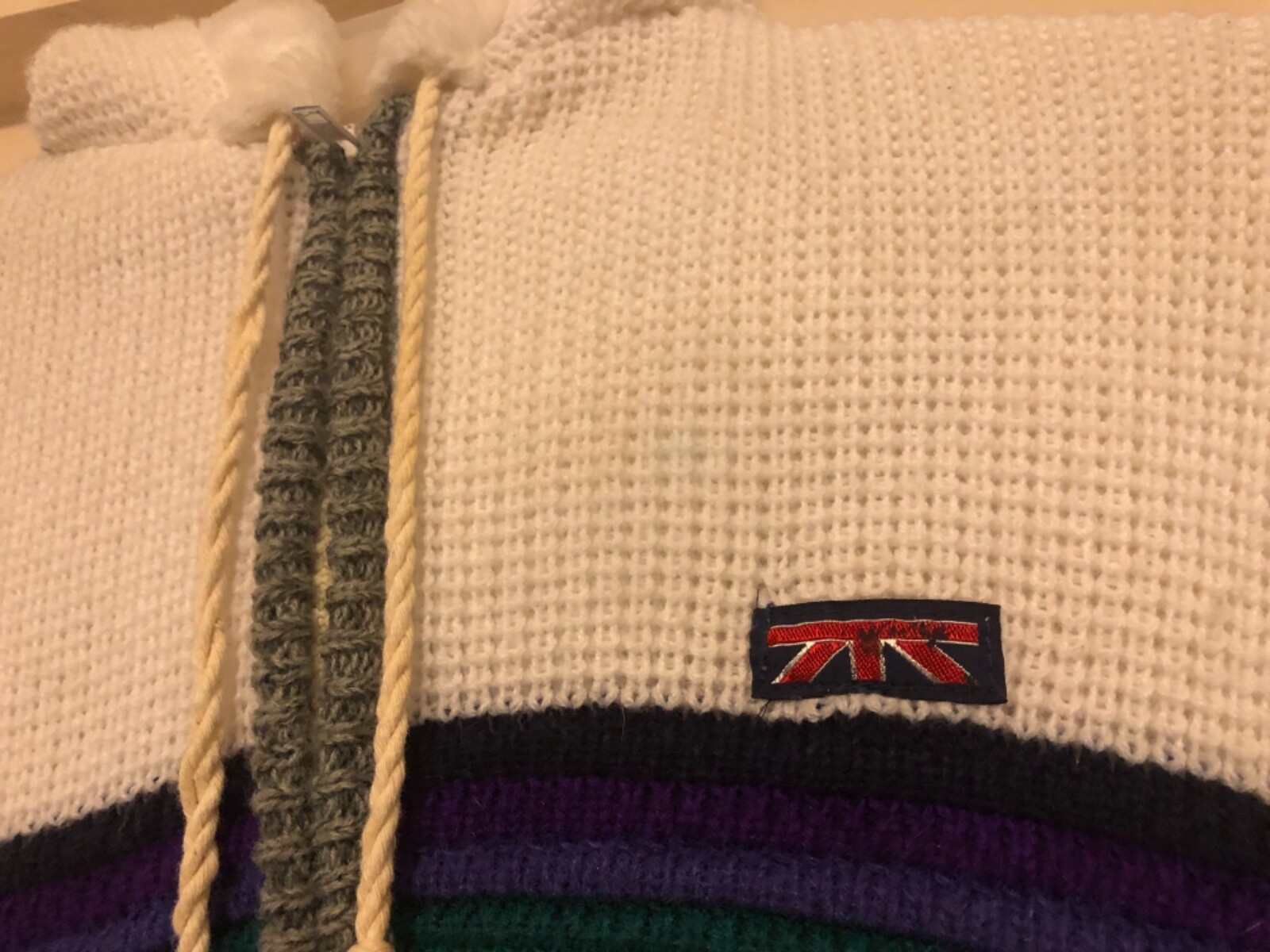 SMALL – VTG Brittania RAINBOW Sweater Hooded Zip Up Jacket Preppy Fleece Lined