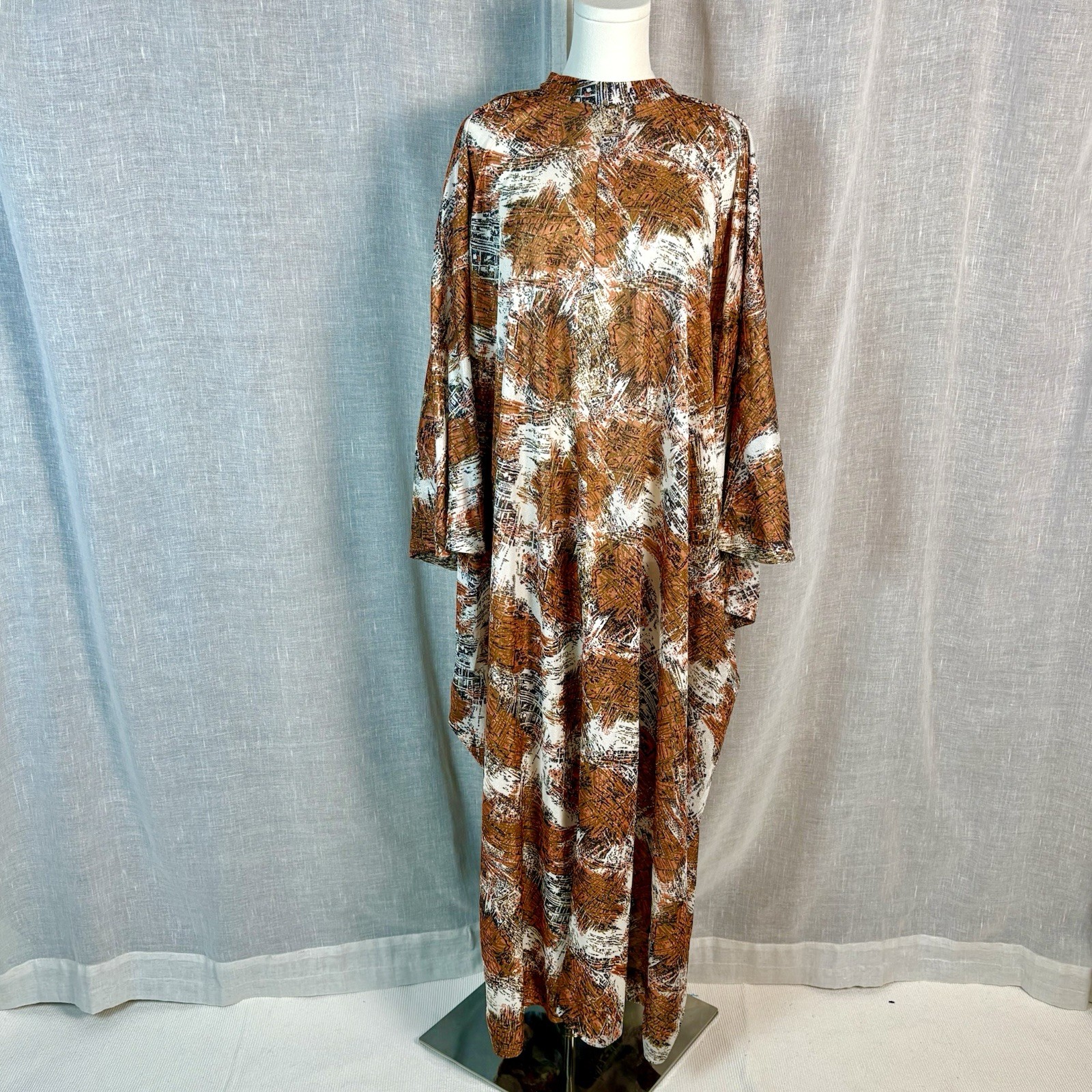 Vintage 1970&rsquo;s Caftan Kaftan Batwing Copper Tiki Hippie One Size