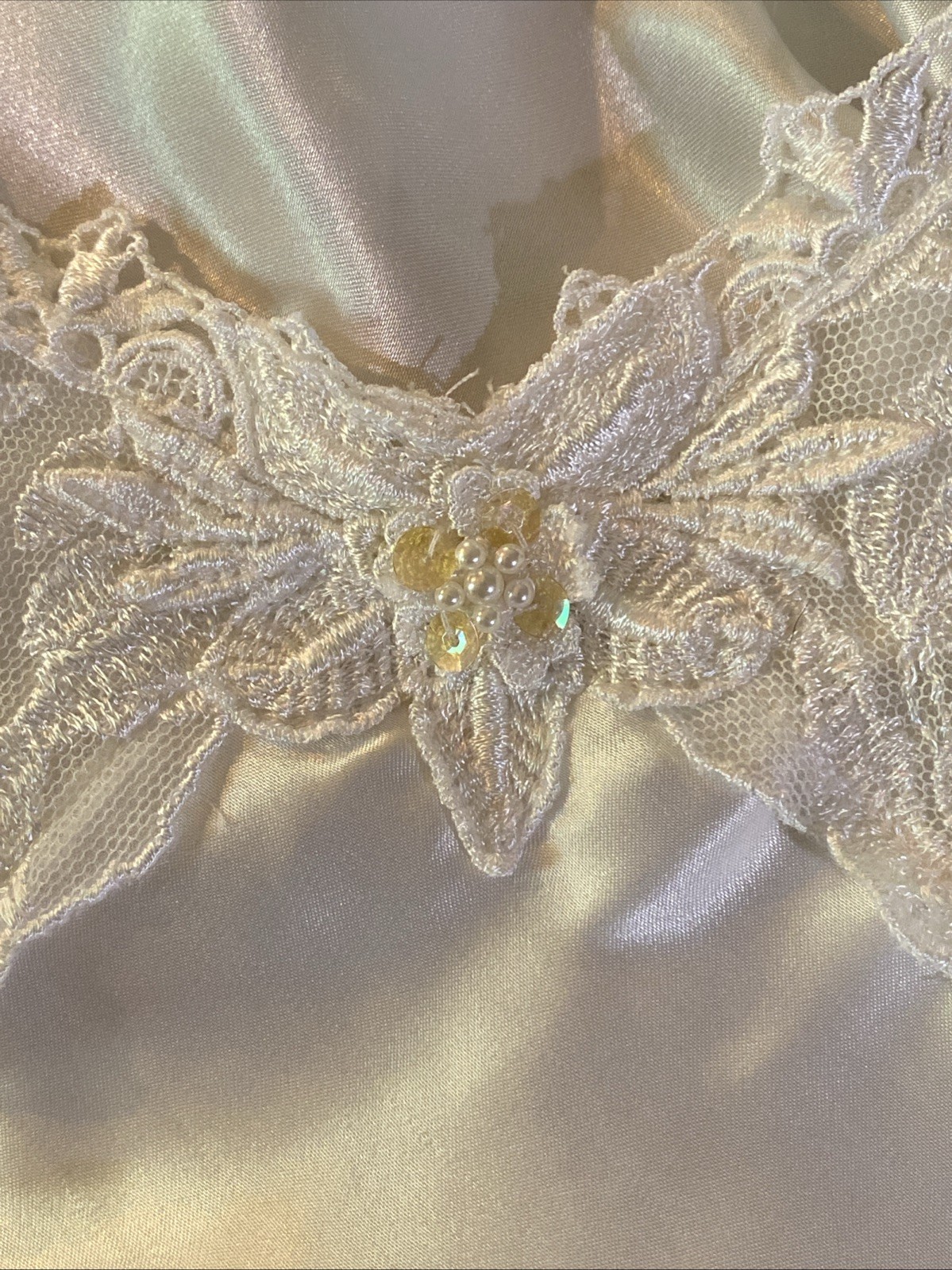 Vintage Val Mode Size S Ivory Polyester Satin With Lace