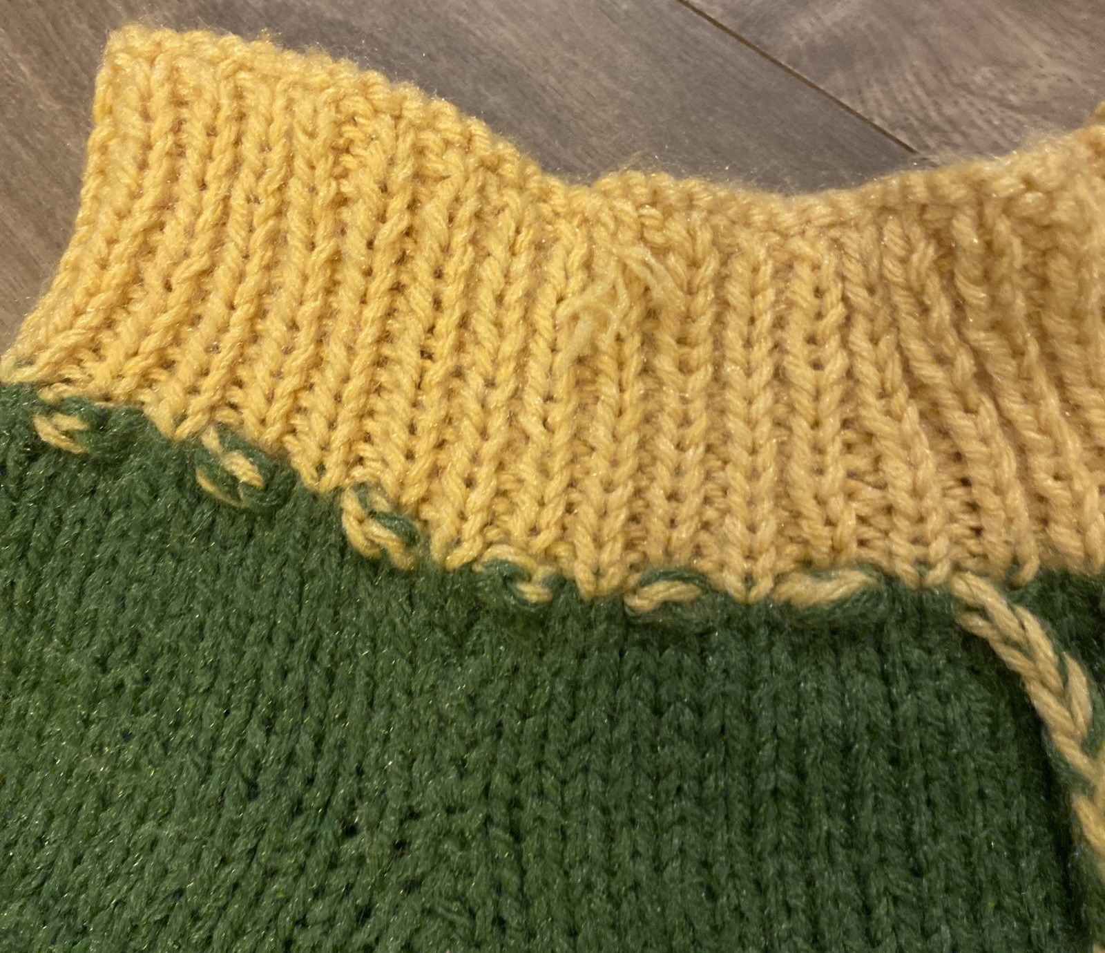 Wool Handmade Cape Poncho W/Drawstring Green Yellow 9” Opening 25.5”long Vintage