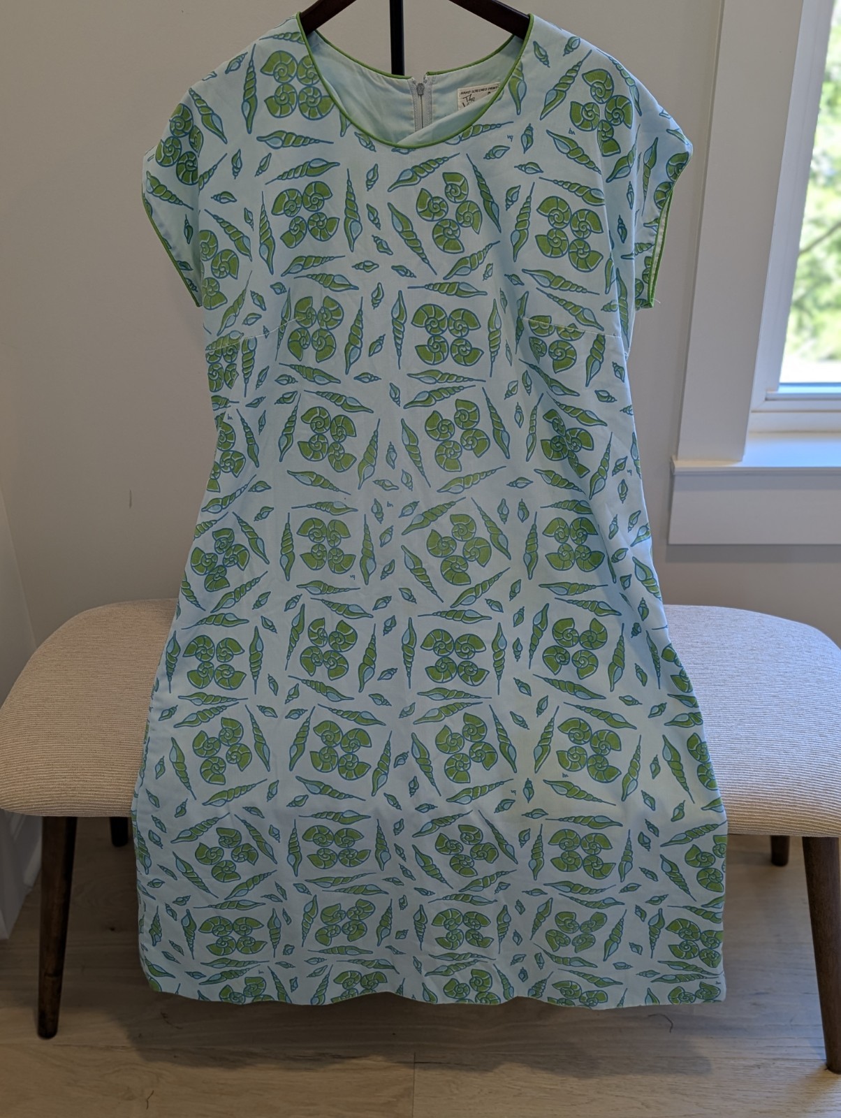 The Vested Gentress Shell Dress Sz 18 Green Blue Vtg 60s Novelty Screen Print