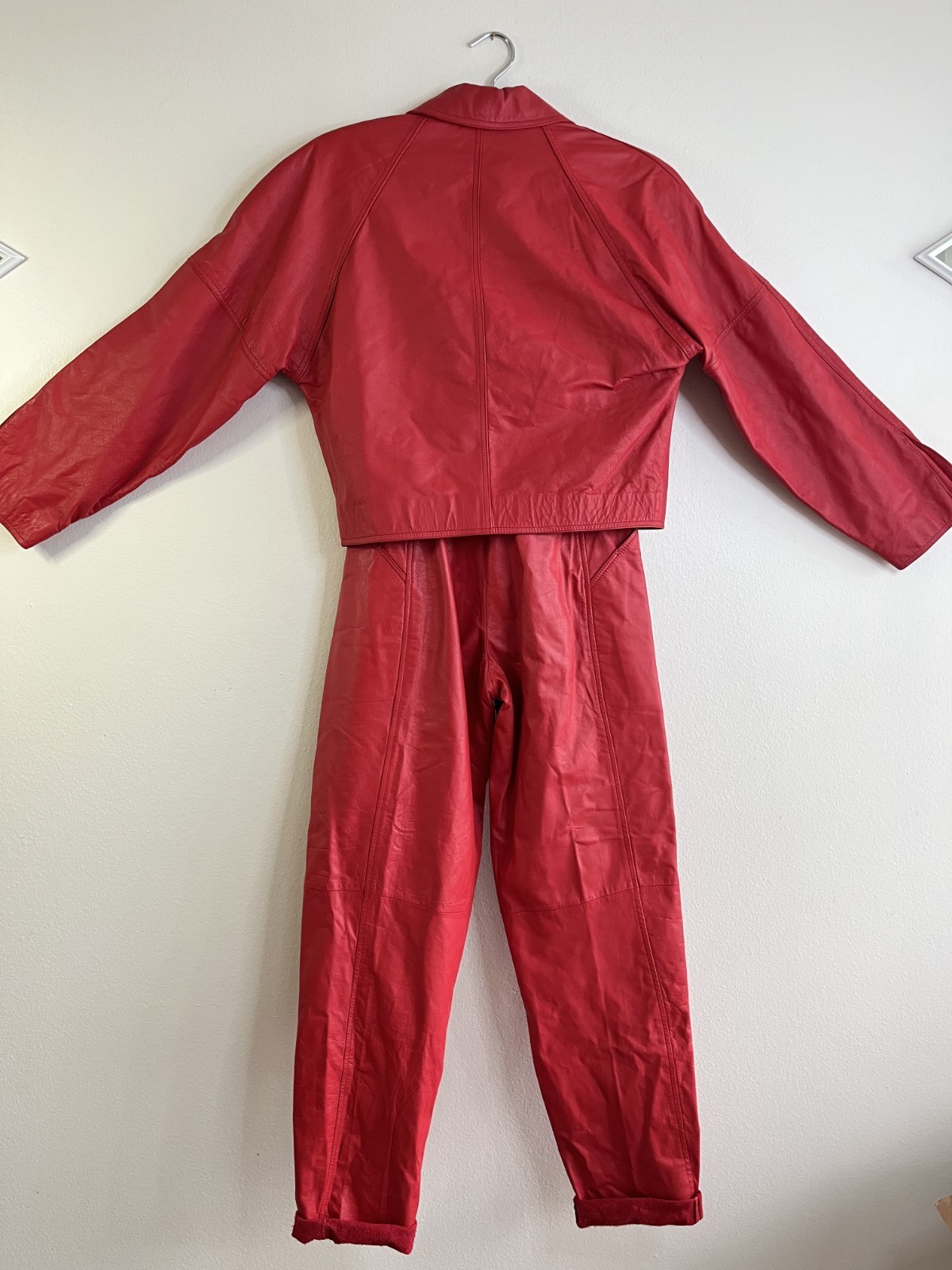 Vintage 1980s Cherry Red Genuine Leather Cropped Jacket & Pants Set Size 36