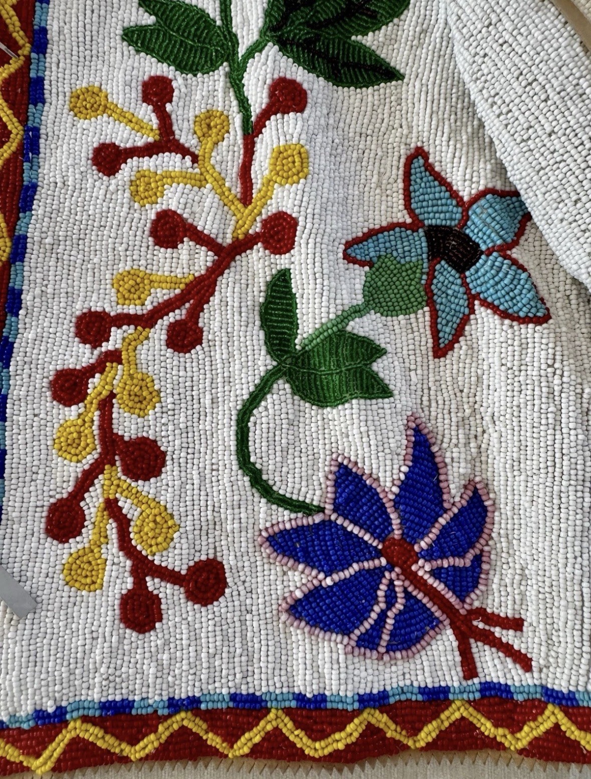 Hairston Roberson Museum-Quality Fully Beaded Native American–Style Jacket XS-S
