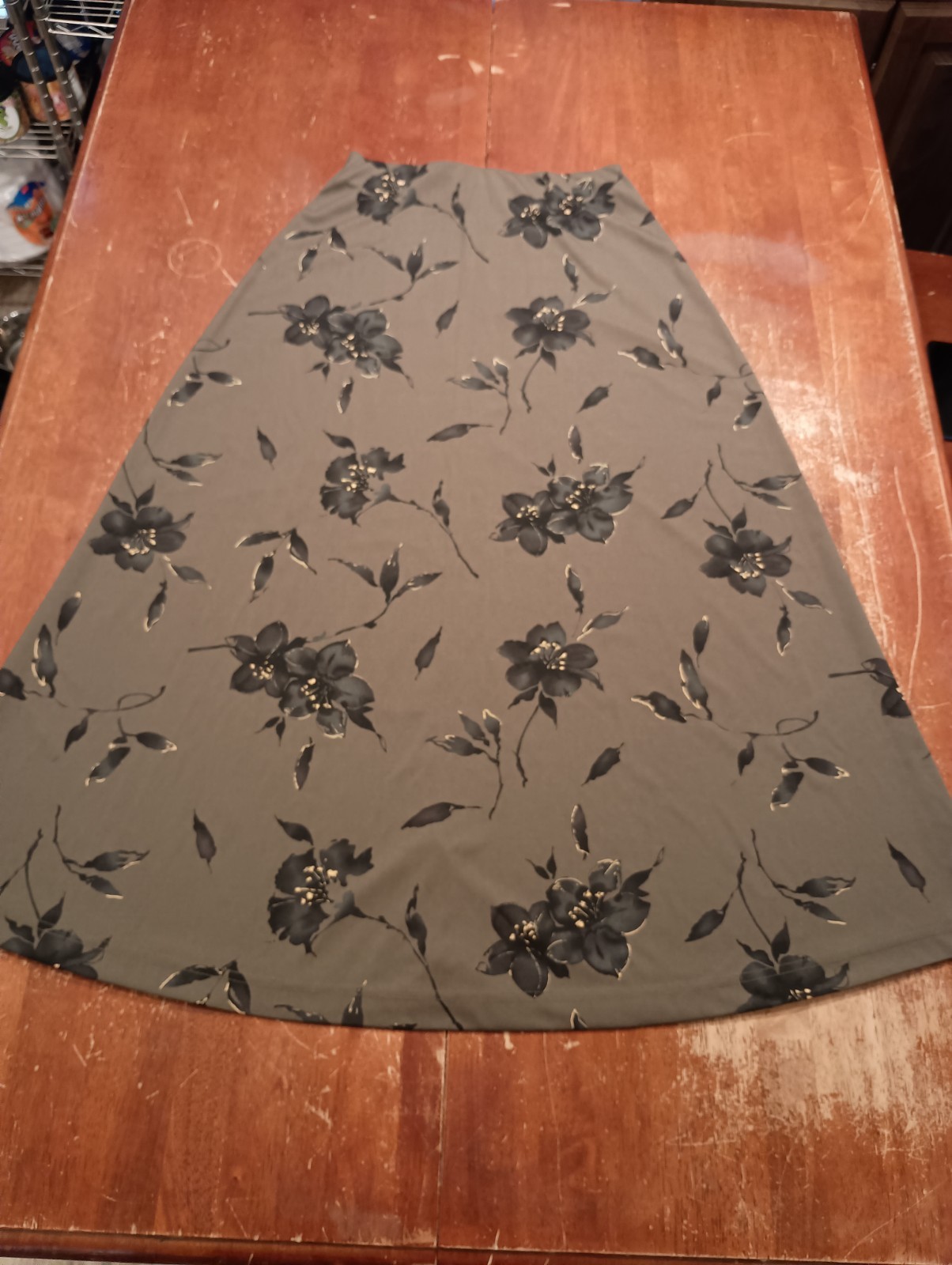 Vintage Jaclyn Smith Women&rsquo;s Khaki Green Black Flowers Office Dress Skirt Small
