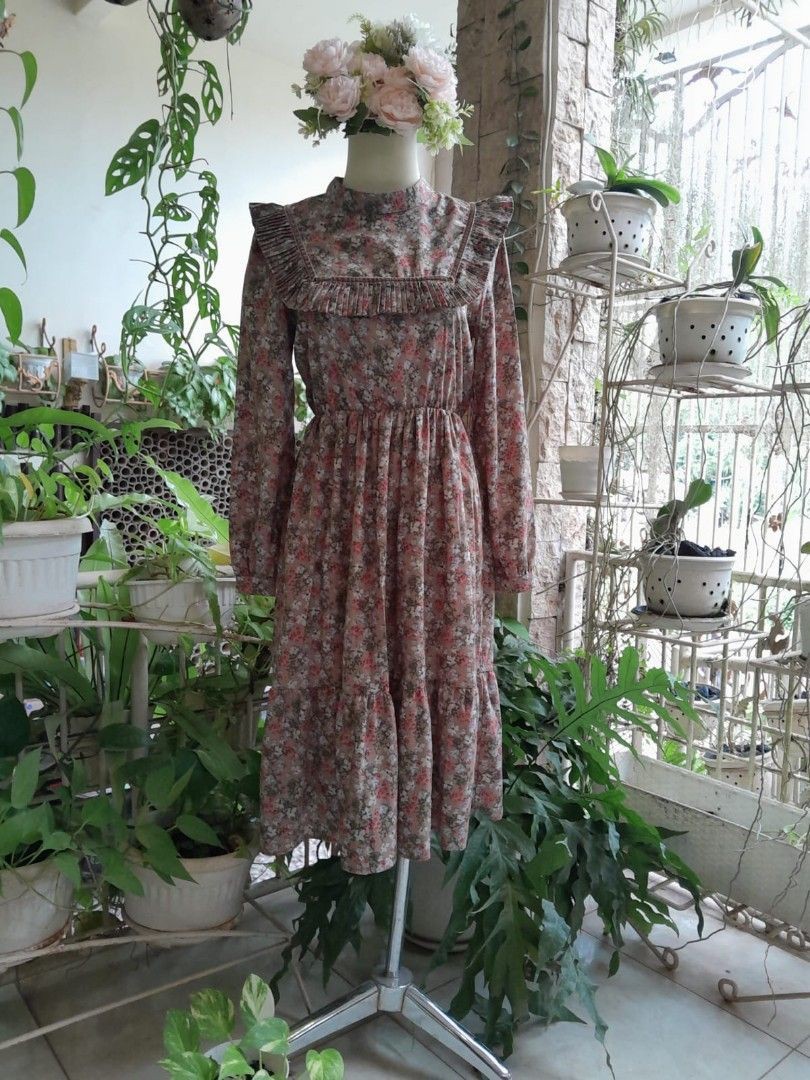 Vintage Cheryville Prairie Romantic Style Floral Pattern Dress Sz L