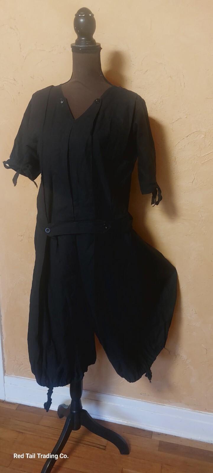 Museum Quality 1910s Edwardian Black Cotton Gymsuit, playsuit, Made By « Winner »