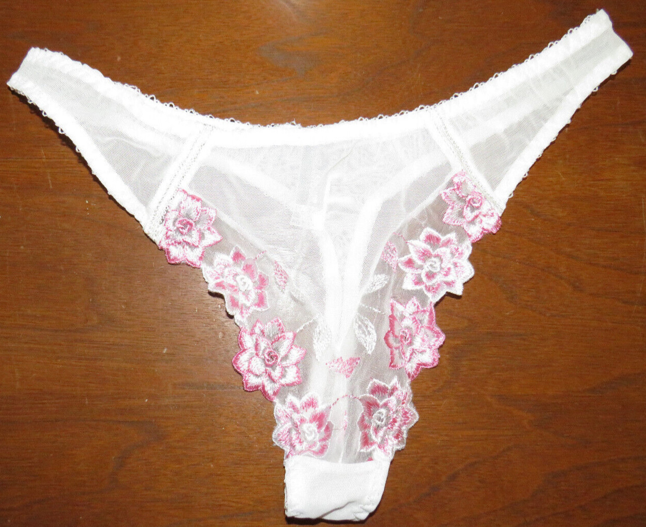 Vintage Glamour White Mesh Embroidered Nylon Blend Thong Panties Size XL