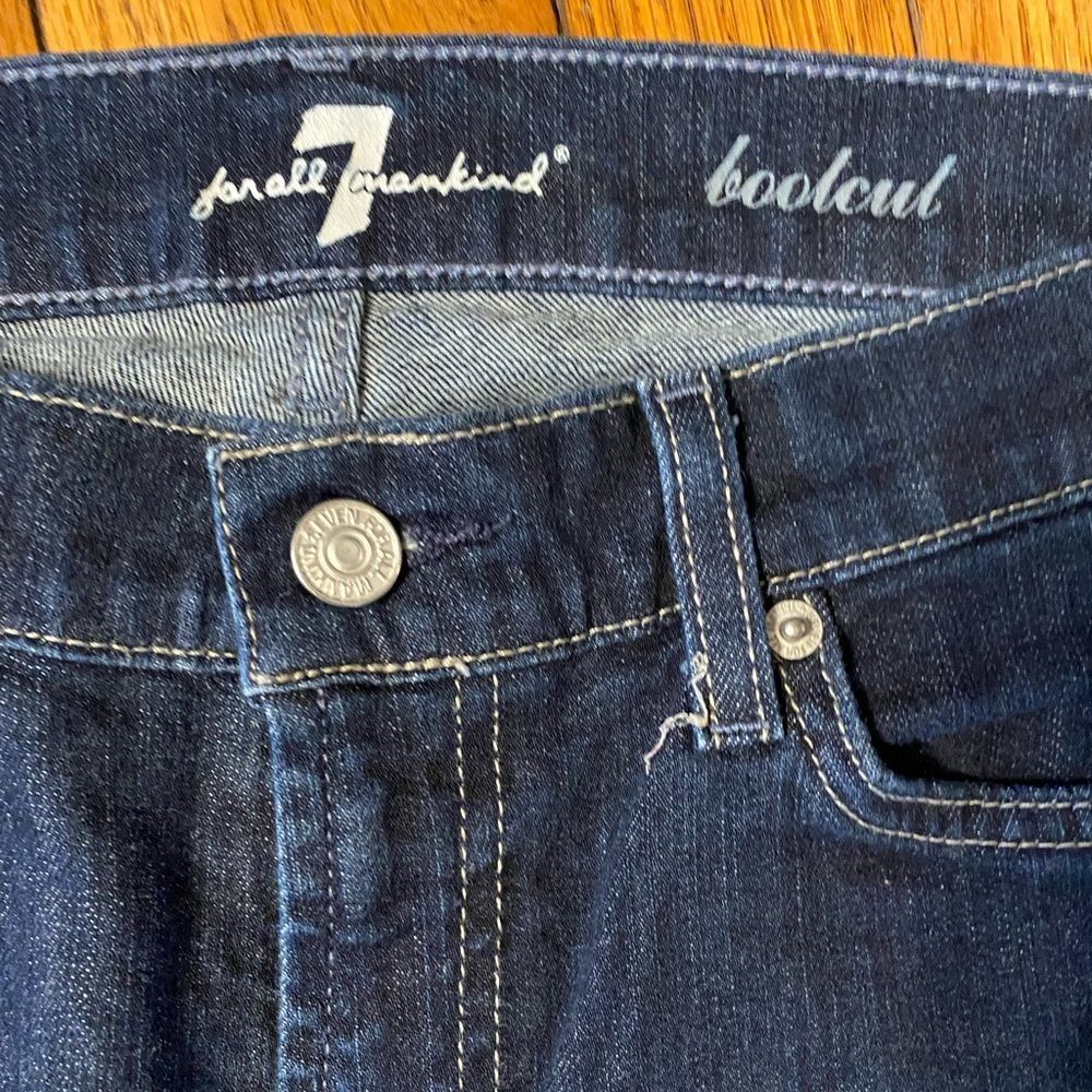7 for all Mankind size 8 dark wash bootcut flare jeans