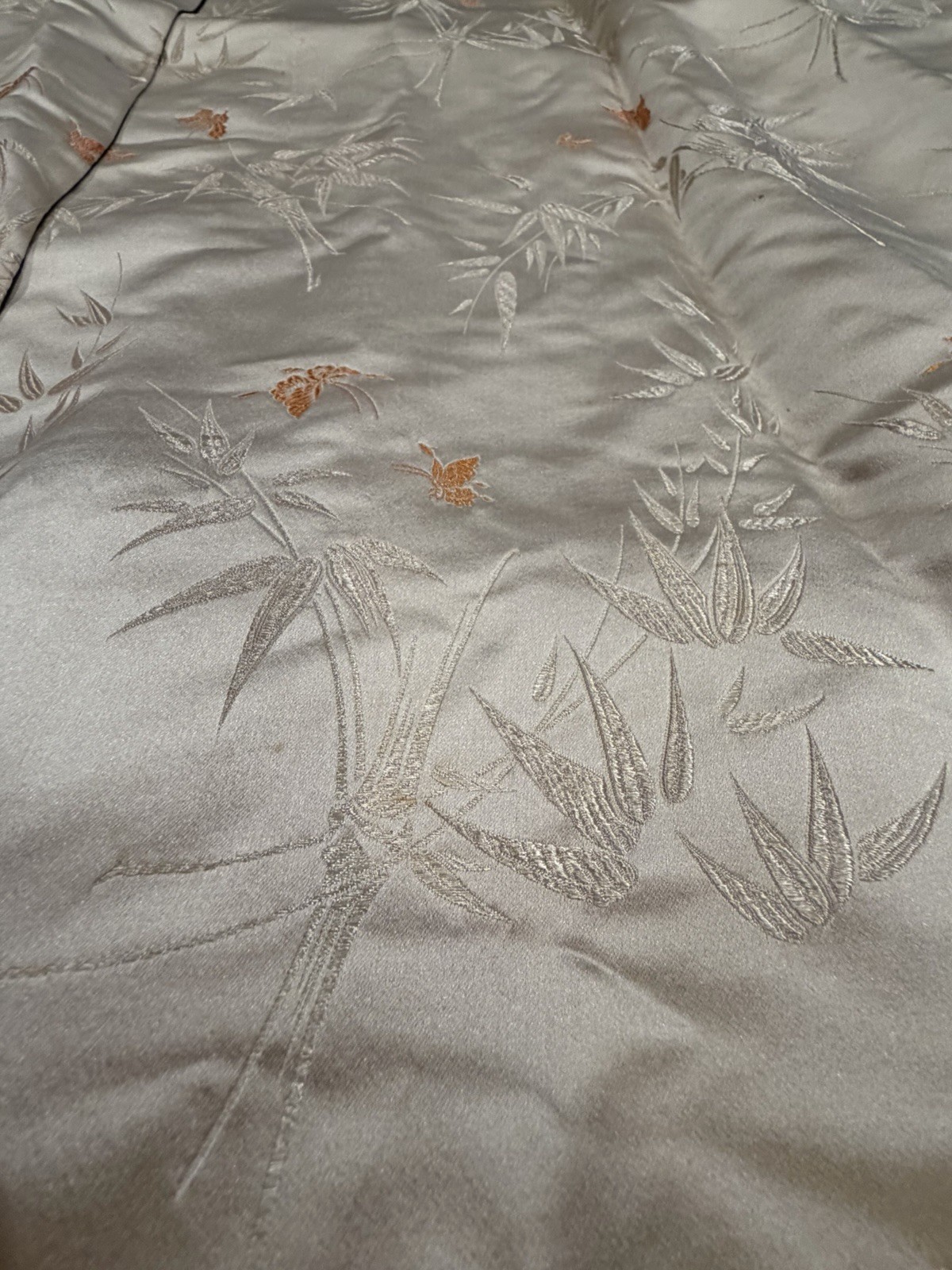 Dynasty Brand Chinese Silk/ Embroidered Robe Reversible , Hong Kong 1950-1960