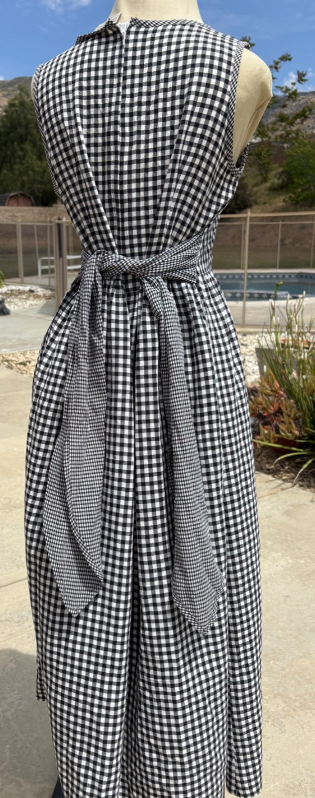 Vintage Teacher Cottagecore Gingham Jumper Dress Bow Midi M/L Black White 90s