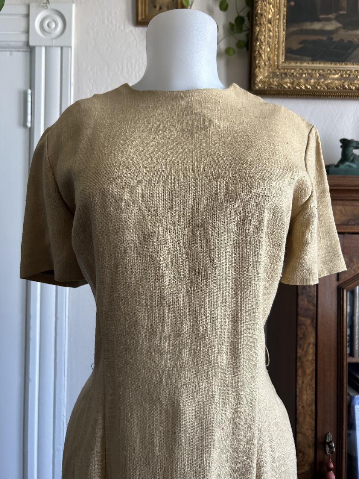 Vintage 1960s 50s Wiggle Pencil Cocktail Dress Silk Linen Texture Waist 32&Prime; VTG