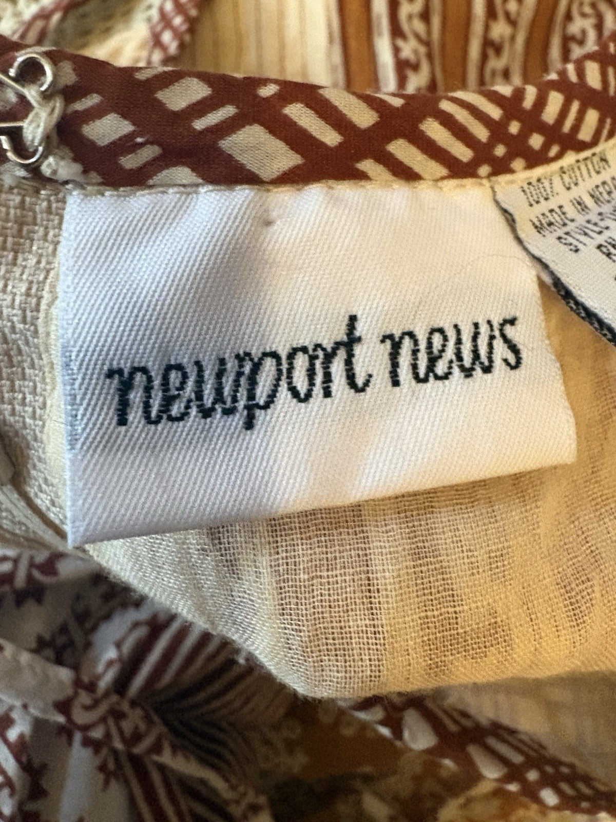 90&rsquo;s patchwirk peasantdress 100% cotton VTG NEWPORT NEWS FITS MEDIUM NWD