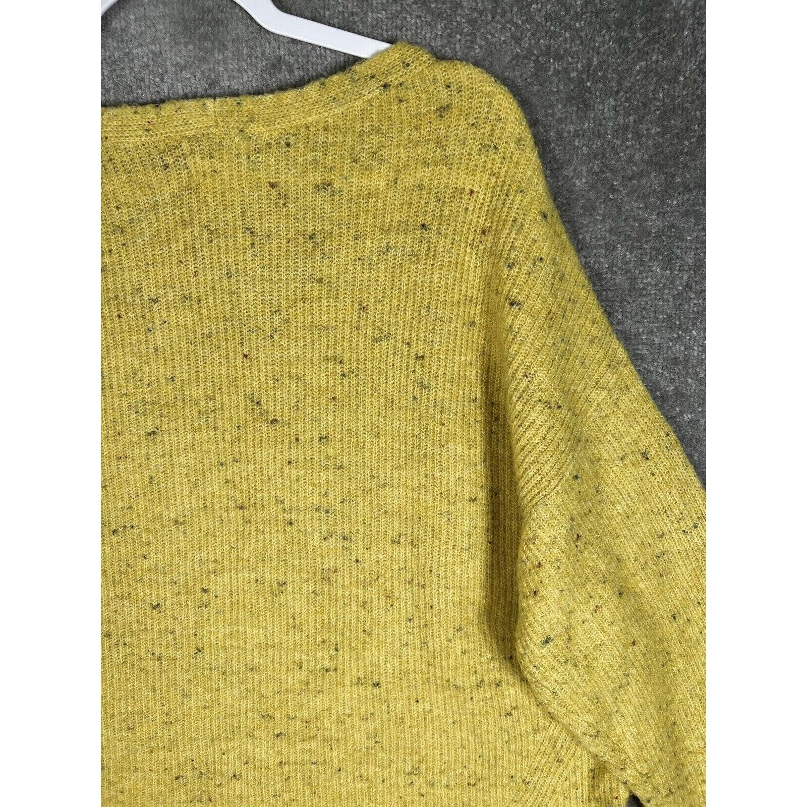 Old Navy Slouch V-Neck Pullover Sweater Womens Size XL Squash Yellow Confetti