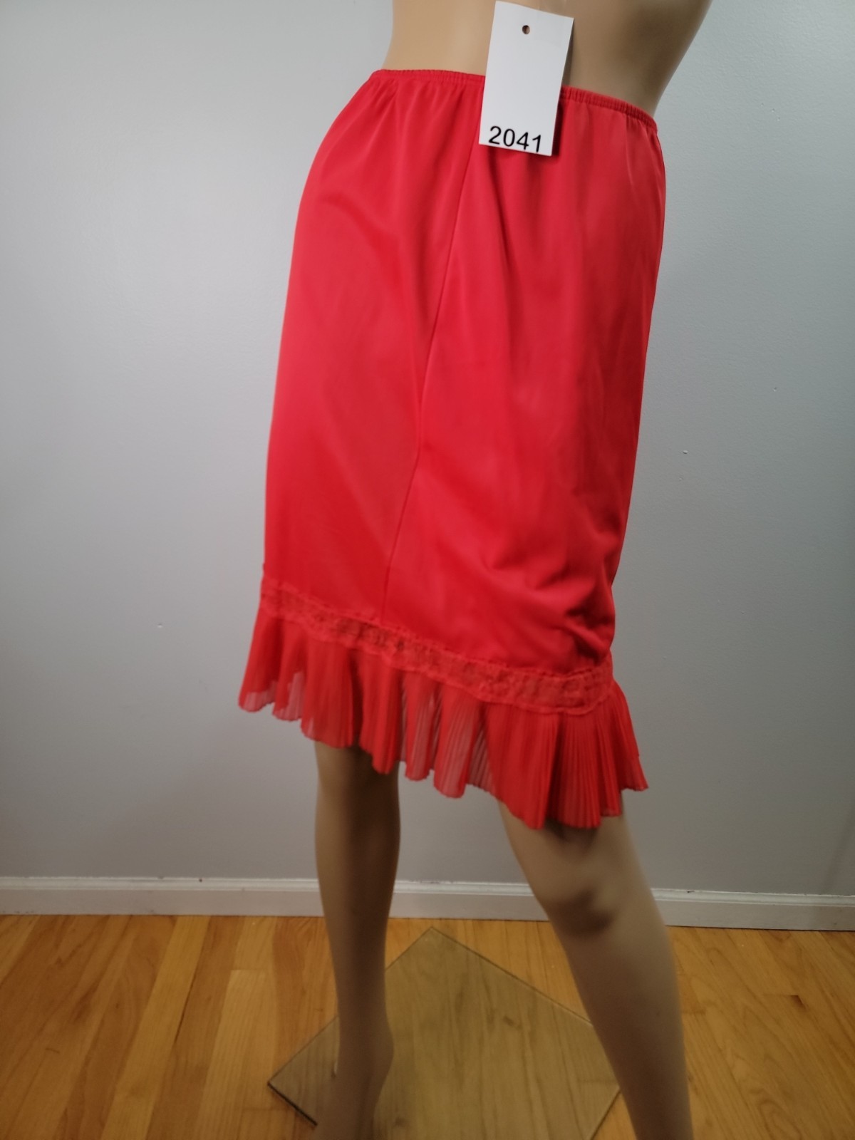 Vintage Charmode All Nylon Pillowtab Red Half SlipLace/Pleat/detail Size Small
