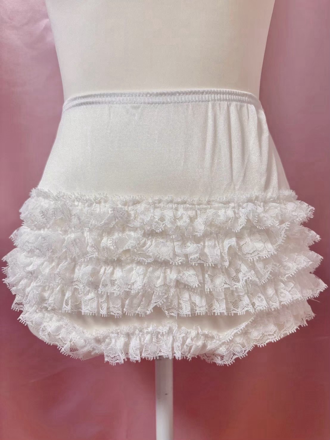 Malco Modes Current piece Lace Bloomers Lingerie White Made in USA