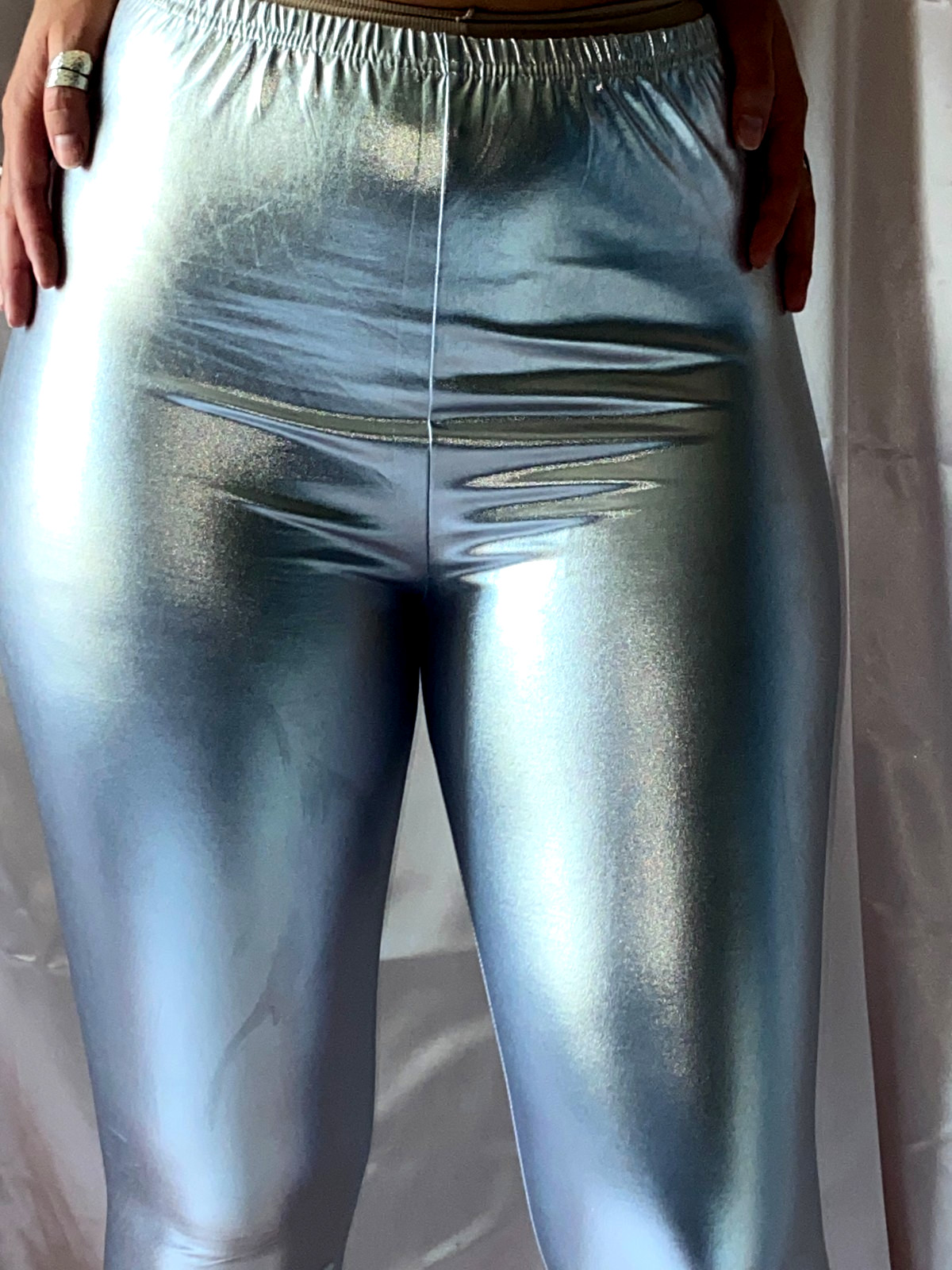 VTG SILVER LAME SILKY REFLECTIVE LIQUID FOIL SPANDEX PANTS NOS S SPACEAGE RUSTLE