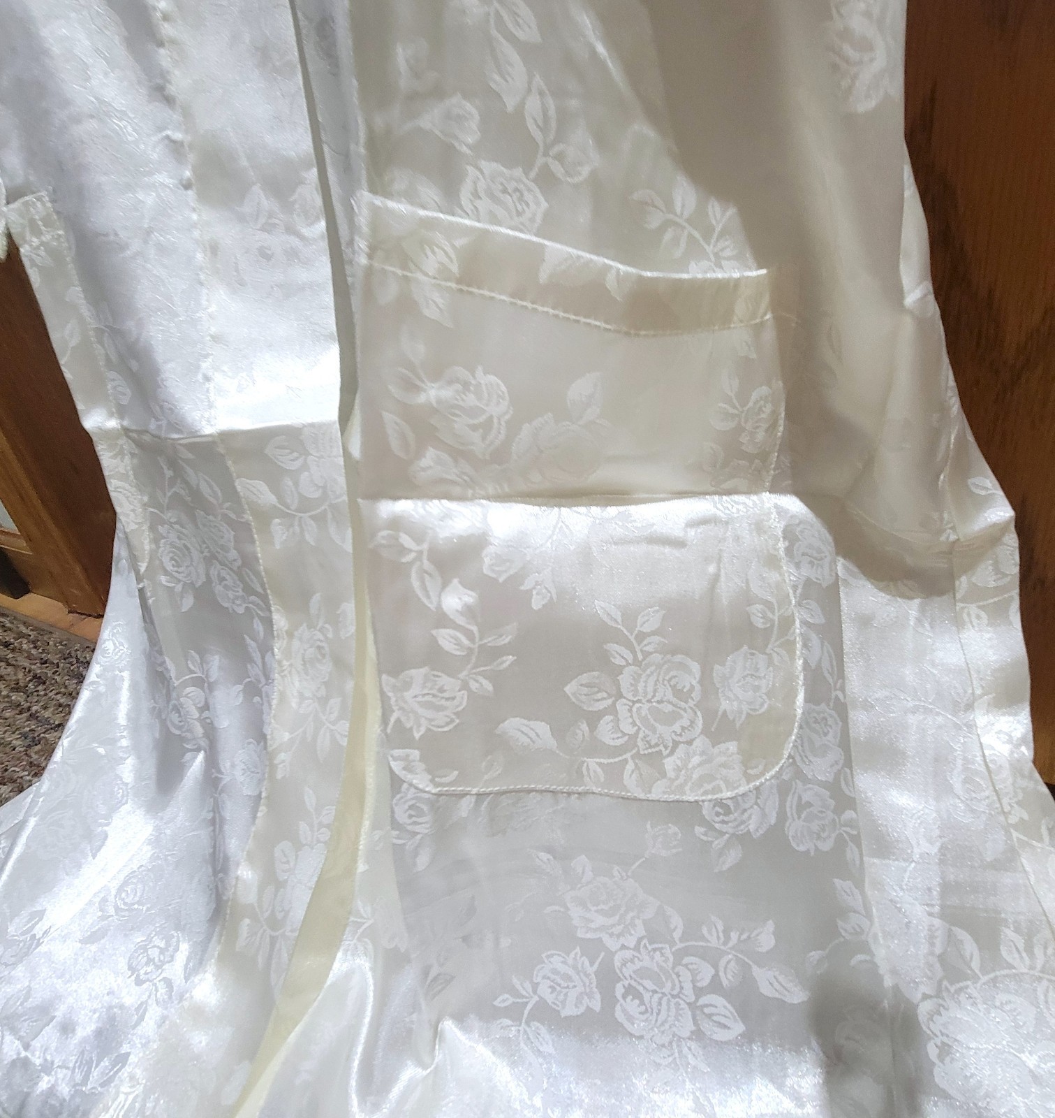 Vintage White Satin Robe with Cabbage Rose Flowers Pattern