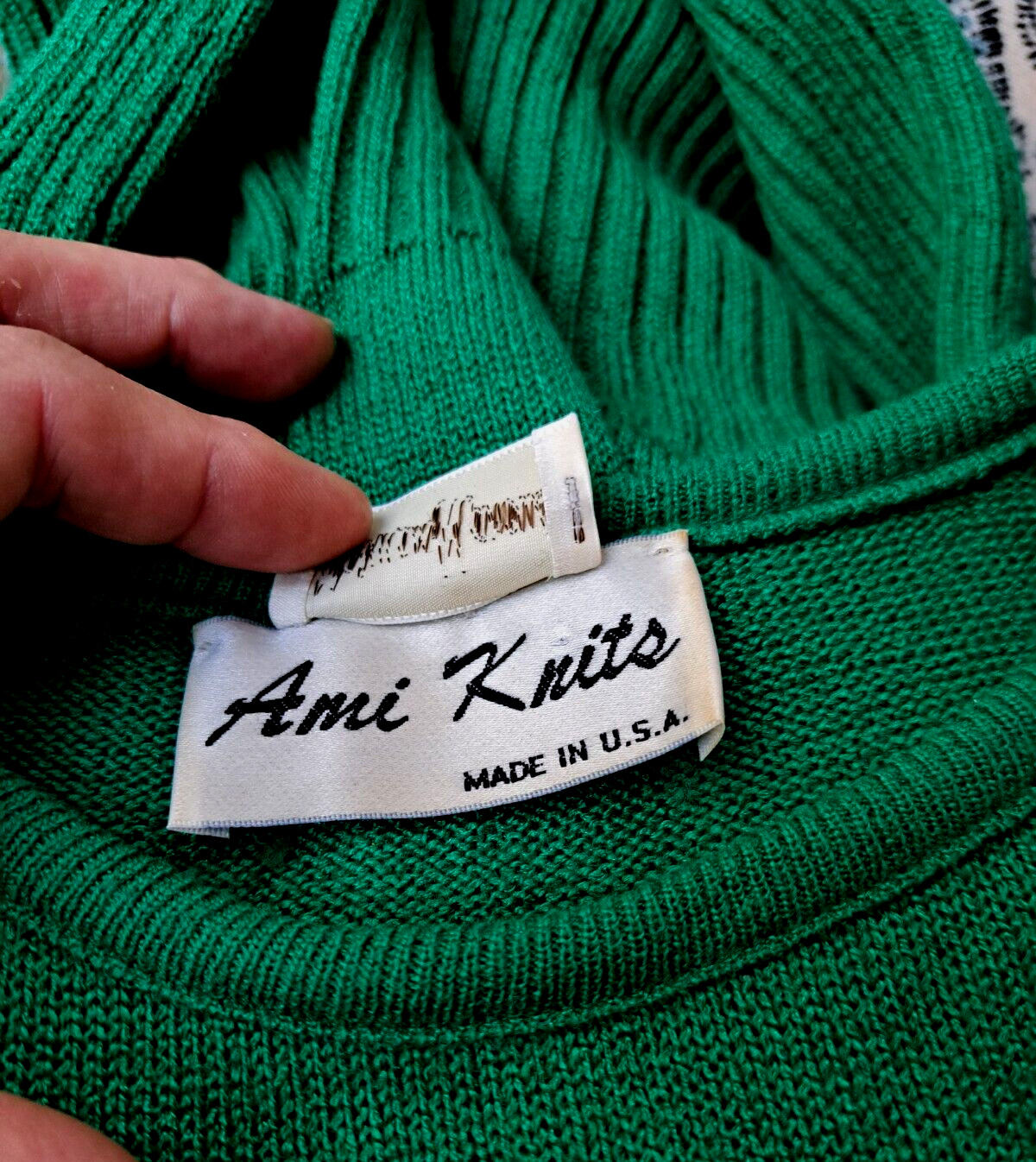 Vintage Neiman Marcus Ami Knits Pull over Sweater Bright Green Med/Lrg