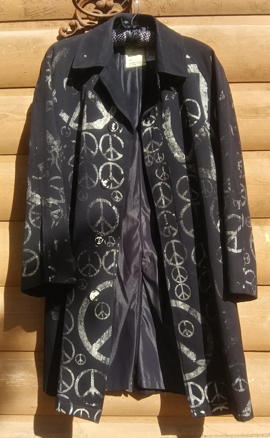 Vintage J. Compton Sons & Webb Ltd. Peace Raincoat Size 5 (Men&rsquo;s or Women&rsquo;s)