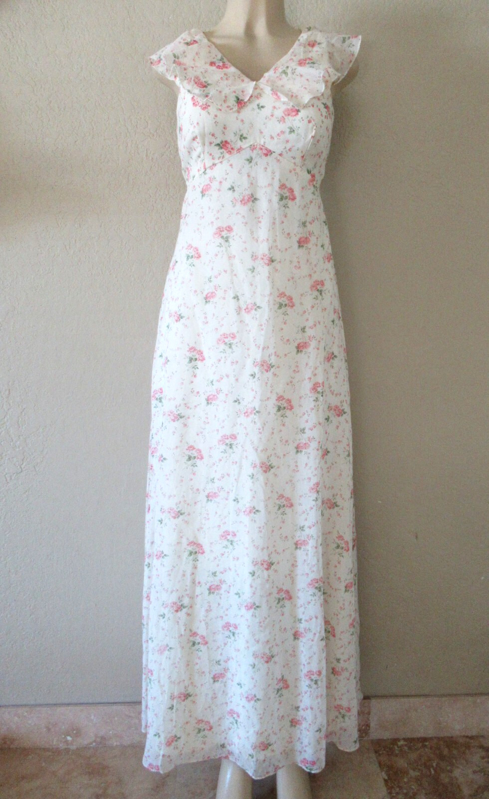 vtg 70s Carol Gowns Mr Walter floral gauze Maxi Dress Cottagecore XS 32&Prime; chest
