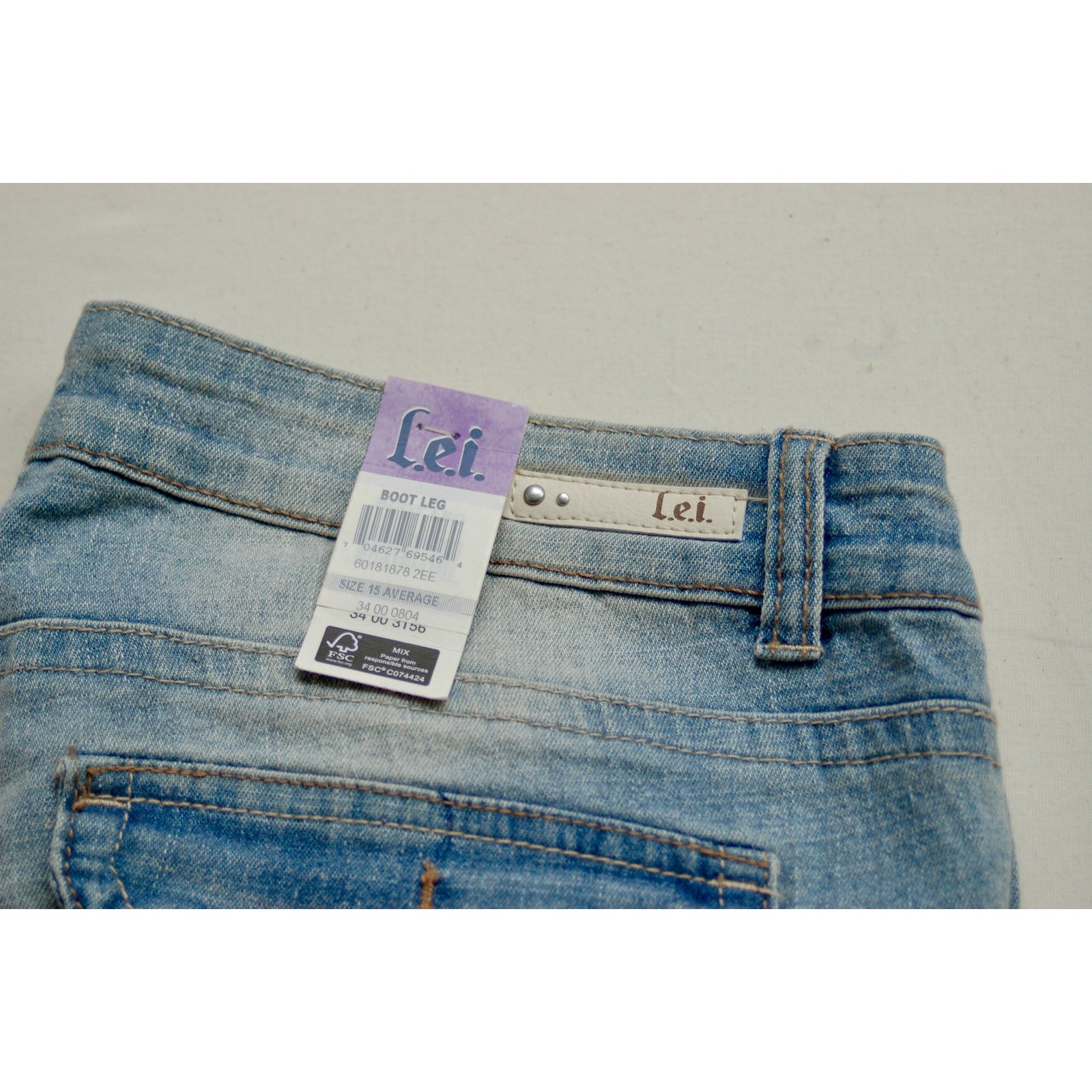 New With Tags (NWT) : l.e.i. Ashley Low-Rise Flares Y2K vintage Deadstock