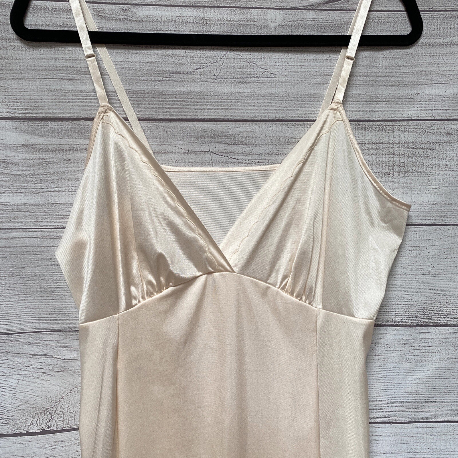 Texsheen Lingerie Full Length Slip Light Peach Size 38 Nylon