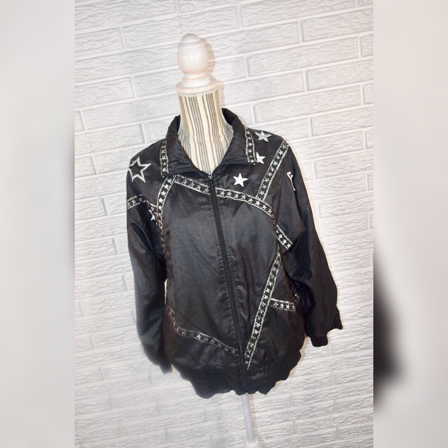 Vintage Lavon By Cheerful Corp Lightweight Black Jacket Silver Star Pattern Sz M