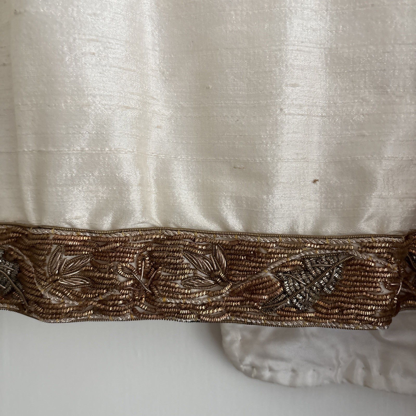 India Formal Beaded Evening Jacket Womens Small Silk Vintage Cream Gold 80s