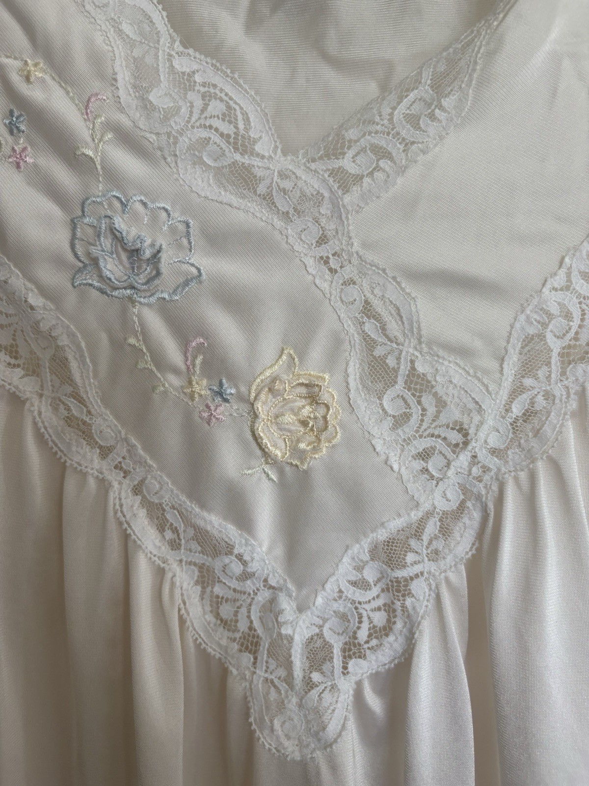VTG Shadowline Peignoir Set Negligee Lace Light Blush Small Med 2 Pc Gown Robe