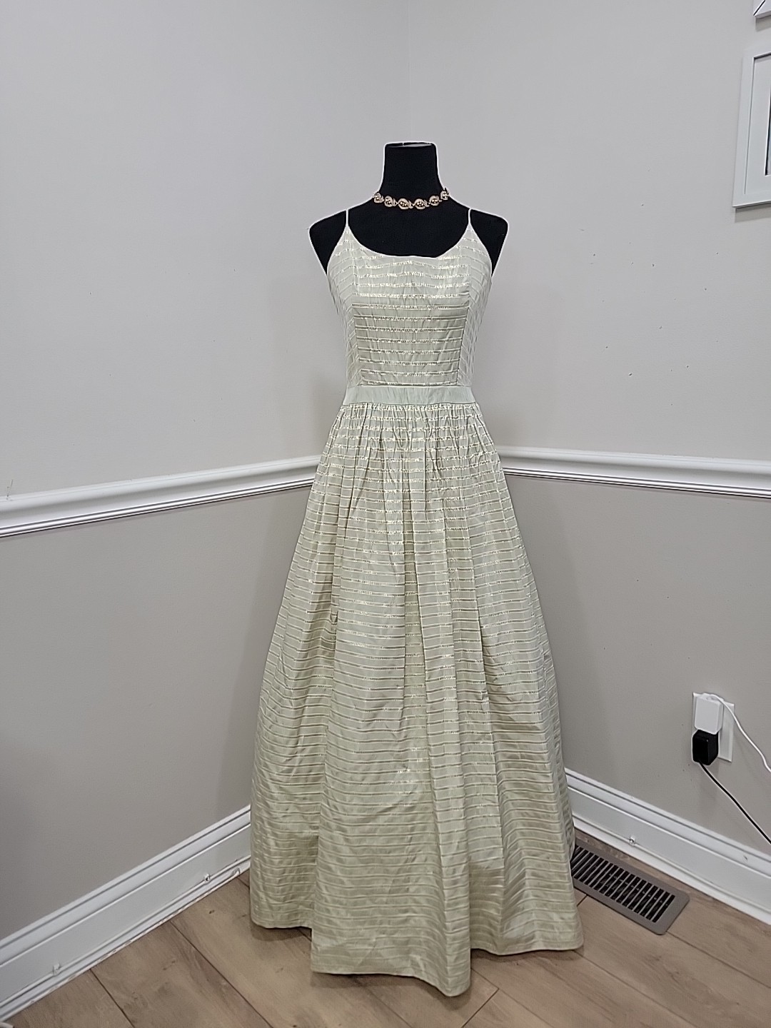 VTG 2000s Gunne Sax Jessica McClintock Renaissance Revival Lurex Maxi Dress