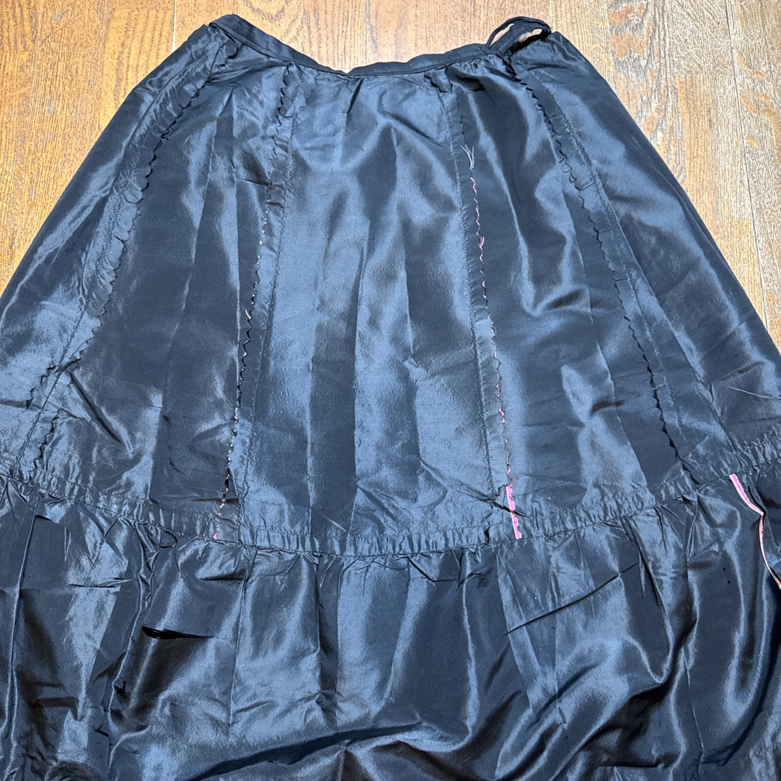 Antique Victorian Wounded Bird Silk Taffeta Petticoat – Pink Selvage – c. 1890