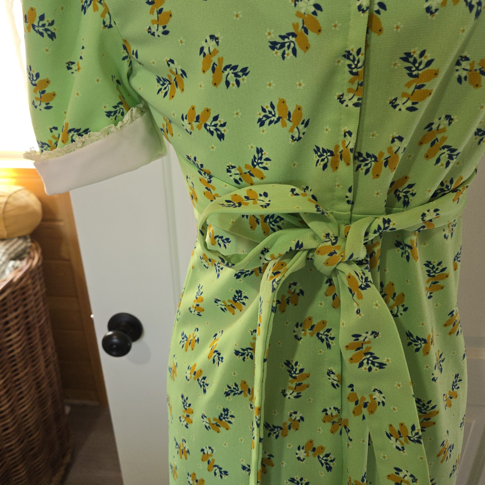 Vintage 70s Floral Bird Collared Maxi Dress, SIZE M, See Description
