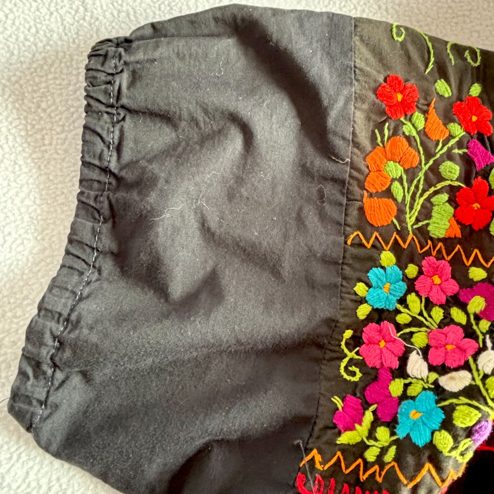Vtg Black Cotton Colorful Floral Embroidered Mexican Oaxacan Maxi Dress Small